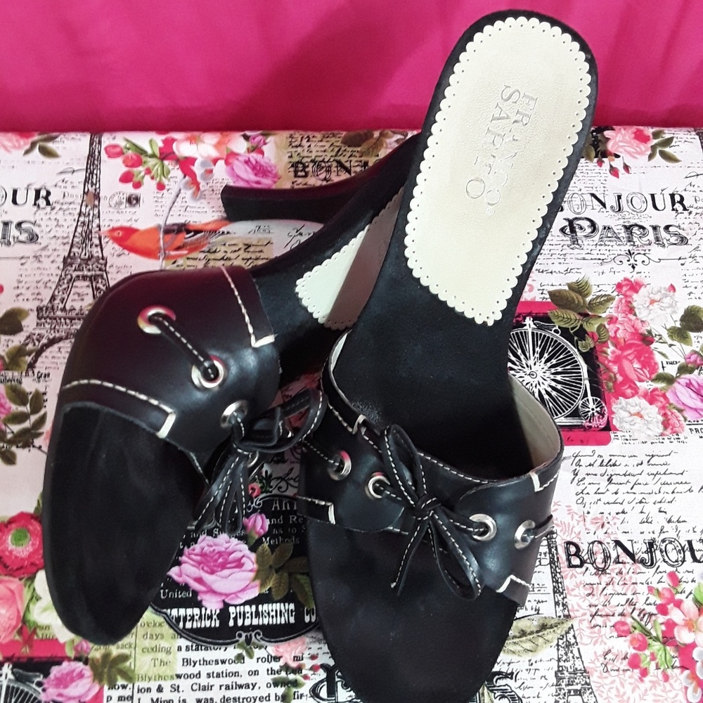 💕Franco Sarto Pantera Slides